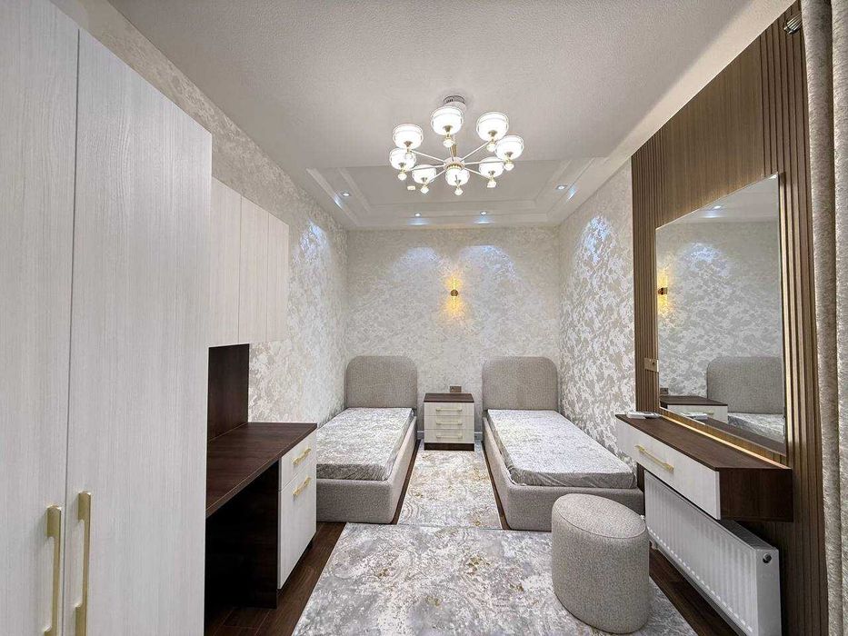 3х комнатная квартира на 3 этаже 103кв, в Самарканде