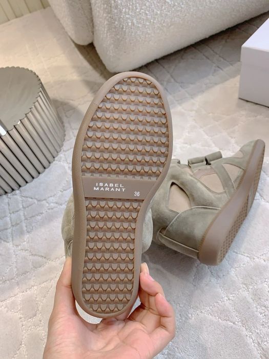 Isabel Marant Pe precomandă mărimi :35-40-