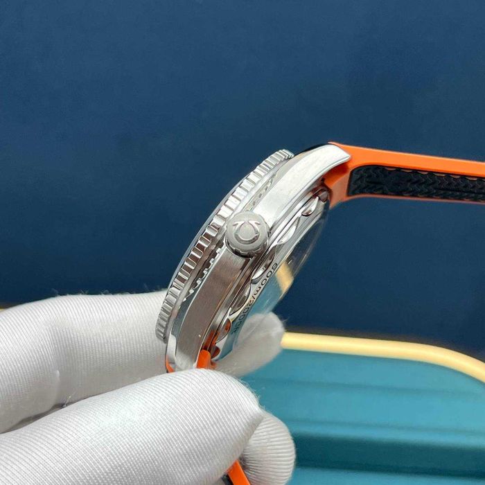 omega seamaster planetocen rd