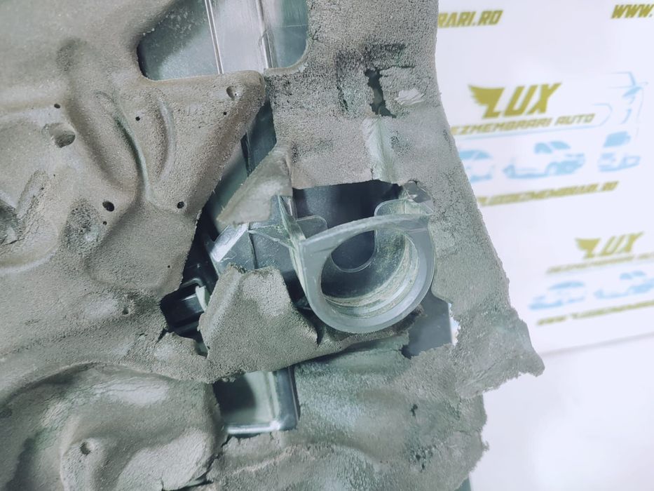 Capac motor 1.6 tdi cay 03l103925ar Volkswagen VW Golf 6