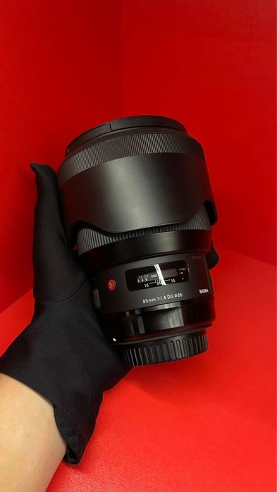 Sigma 85mm f1.4 canon