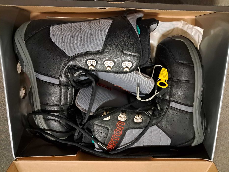 Boots snowboard Burton Tribute