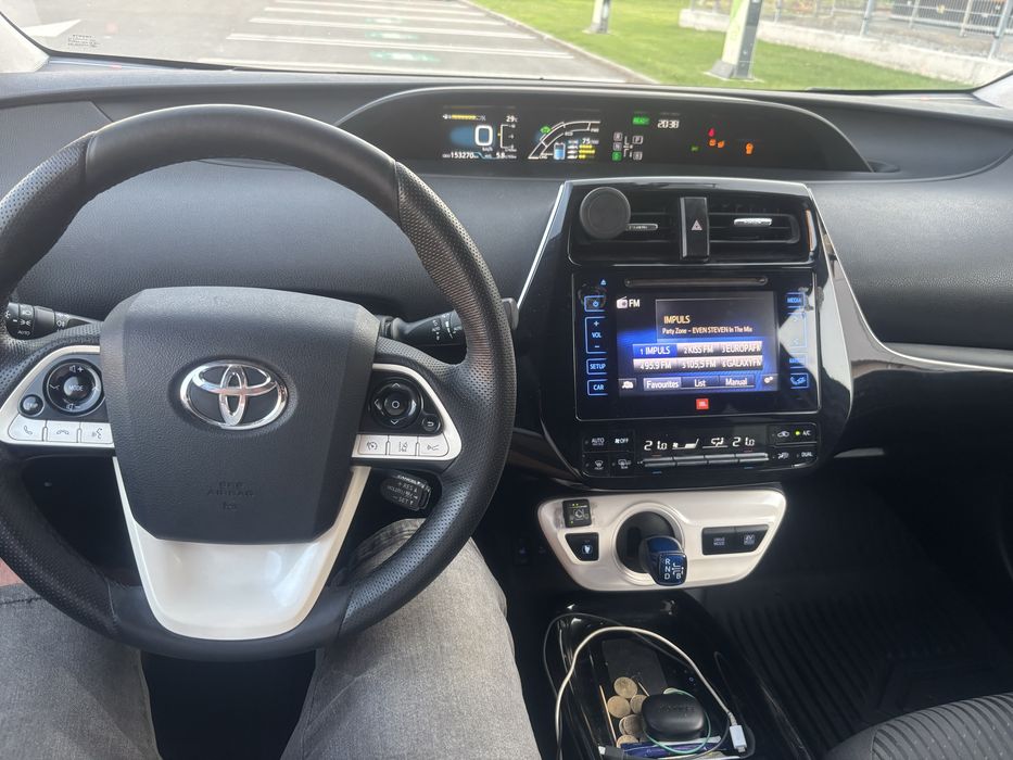 Toyota Prius 4.