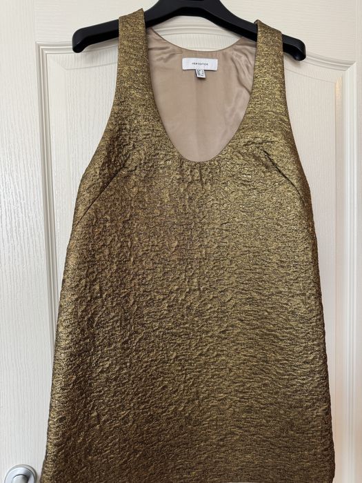 Туника  H& М .  Размер 165 / 88А . Цена 10€ .