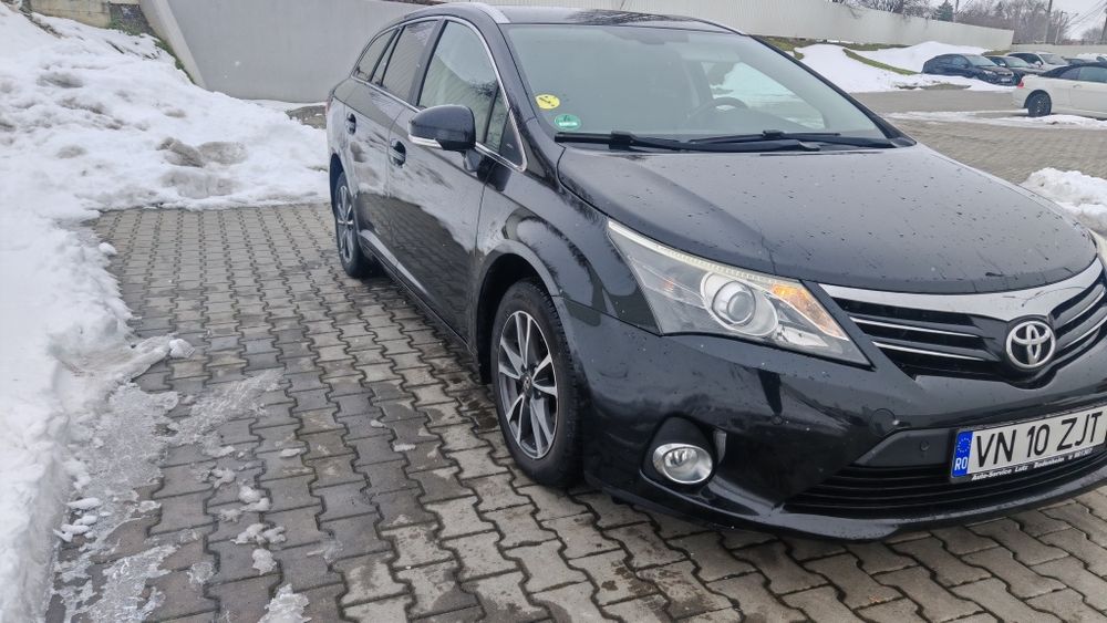 Toyota Avensis T27 2.0d 124 cp