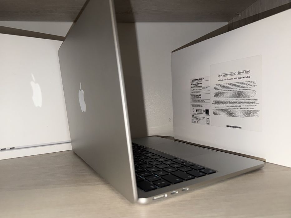 Macbook air m2 2024 99% in garantie