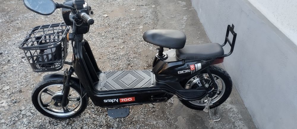 Электроскутер 16размер