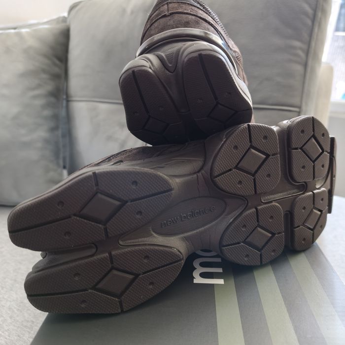 New Balance 9060 Chocolate Brown 43-44