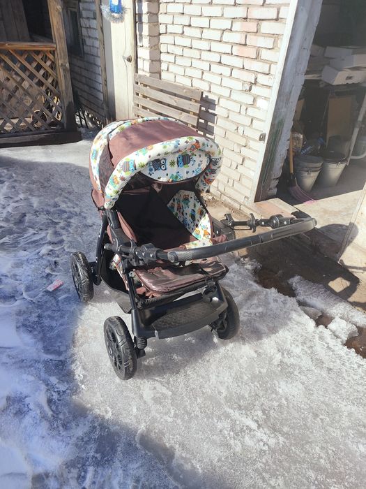 Детская коляска всесезон