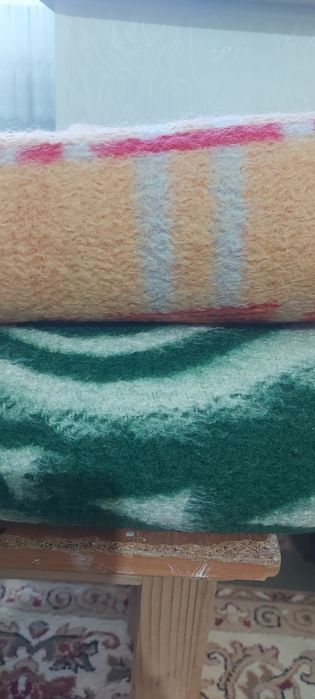 Одеяла разные дешёво