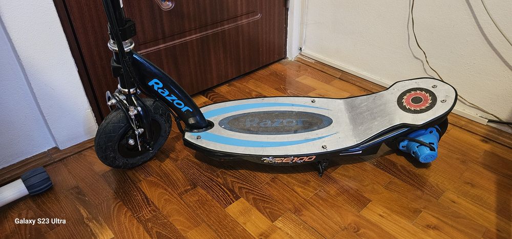 Trotinetă electrică copil +8 ani