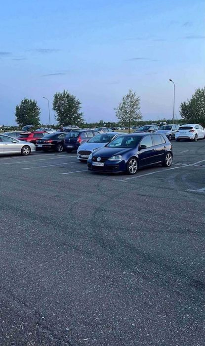 Vând golf 5 GT R-line