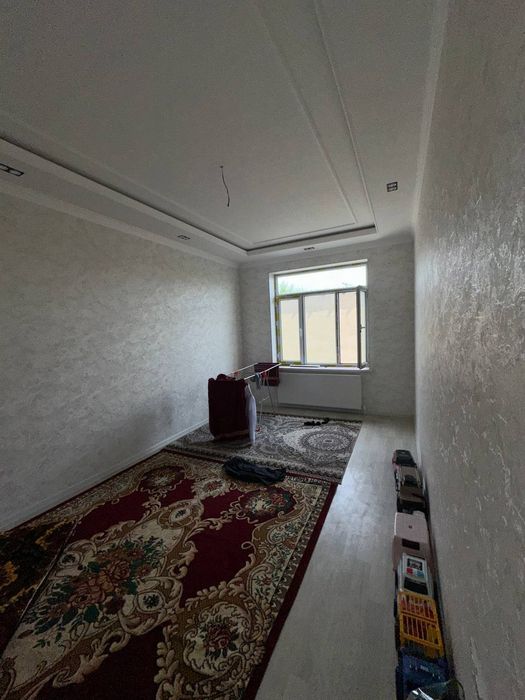 Метро Буюк ипак йули  , Академгородок,  военный госпиталь