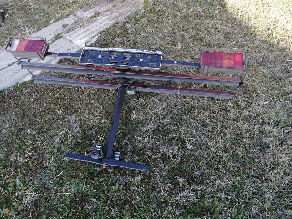 Suport bicicletă pe cârlig stare f bună