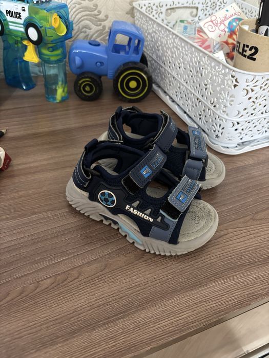 Сандали на мальчика