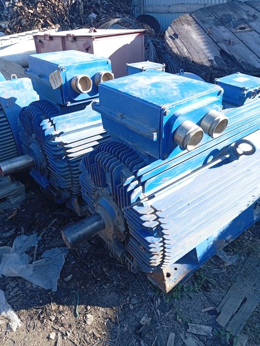 Электродвигатели 315 кВт 992 оборота