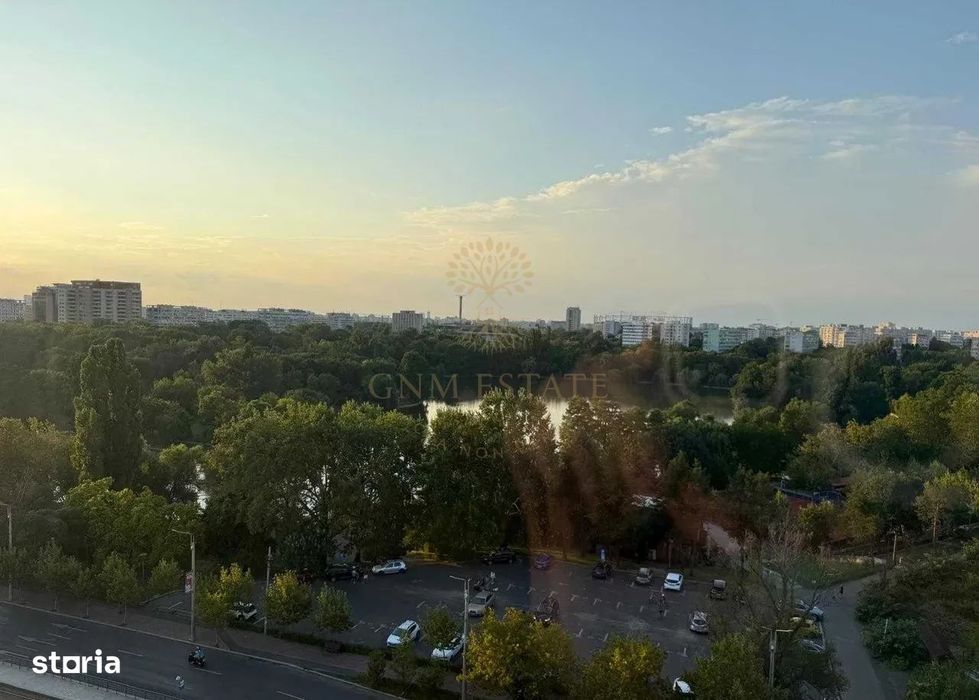 | 3 Camere | Et.10/10 | Balcon Panoramic | Metrou Titan | Recent Renov