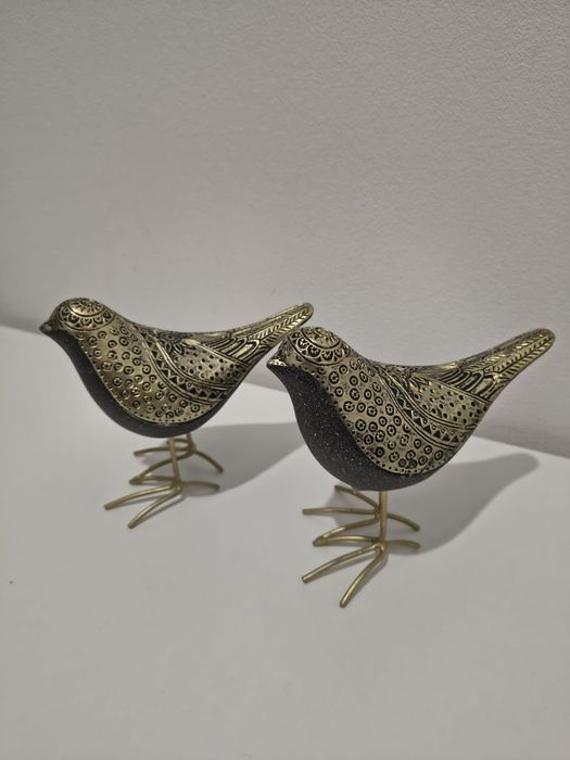 2 porumbei de la GILDE