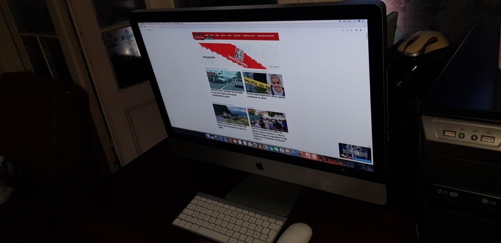 Imac 27" i5 2.8ghz 24gb ddr3 1T Sata Hdd 2011 middle