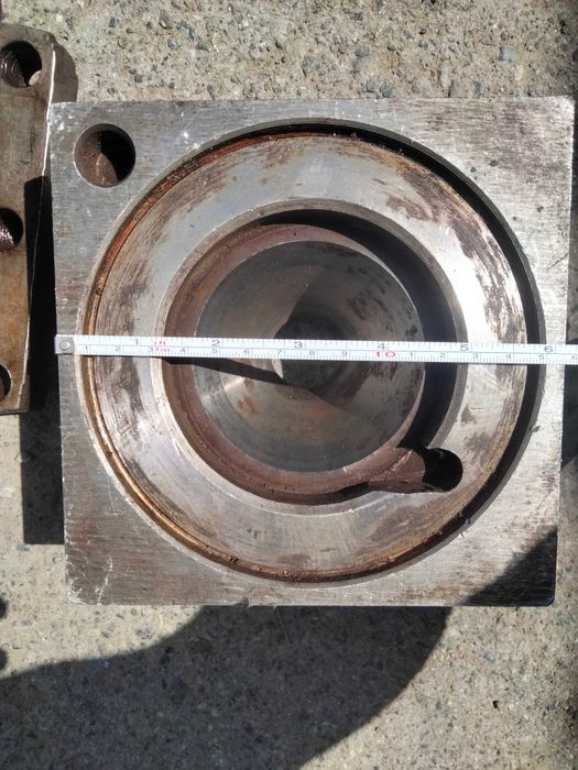 Продам резцедержатель на токарный станок 1к62.