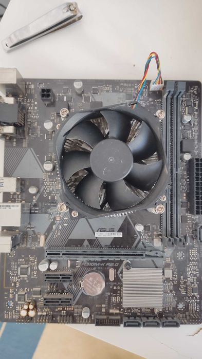 Материнская плата ASUS PRIME H310M-K R2.0 + i5 8500 + озу ddr4