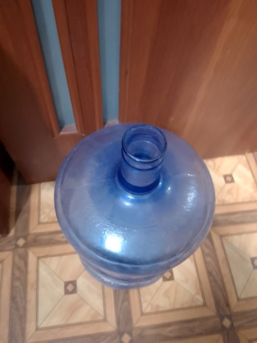 Продам Бутыль Пустой Для Воды Объем 19 литров.