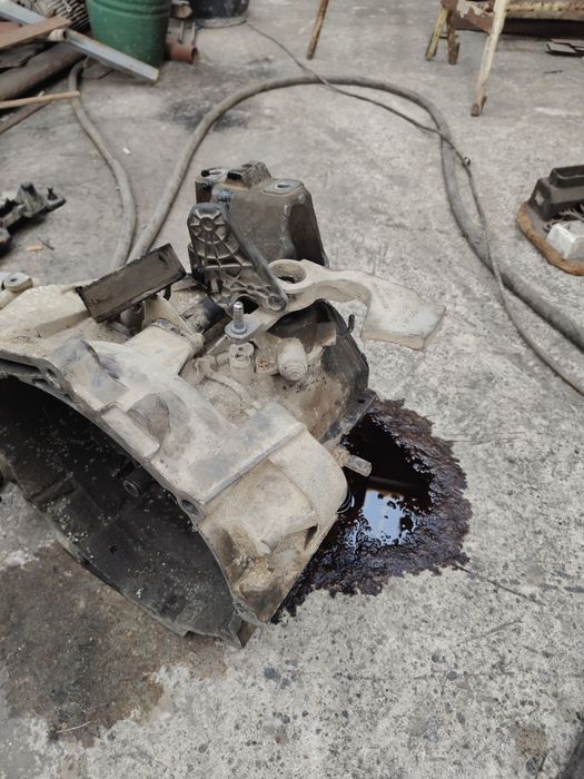 Скоростна кутия vw caddy