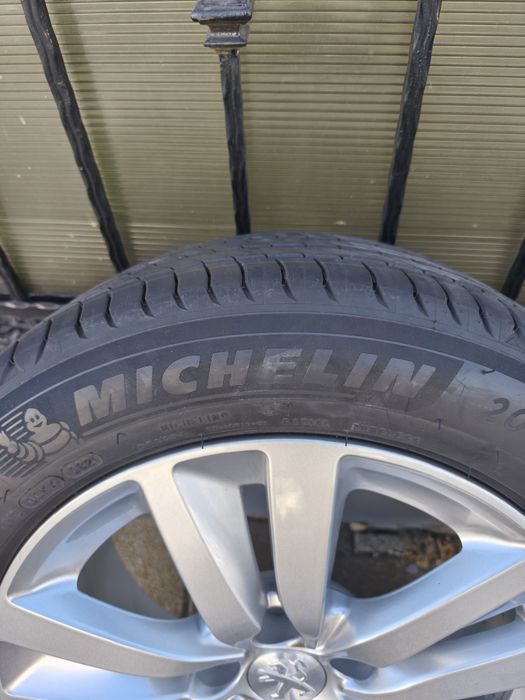 Roți originale Peugeot R16 Noi