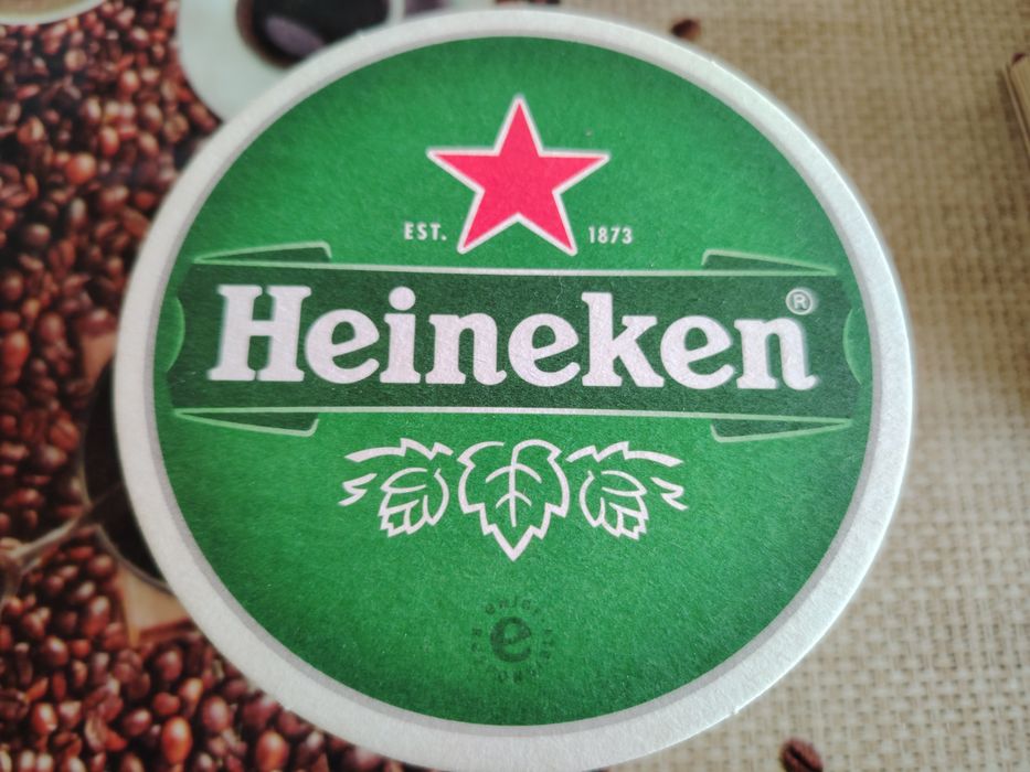 Картонени подложки на Heineken, Birra Moretti, Сливенска перла и ouzo Paralia