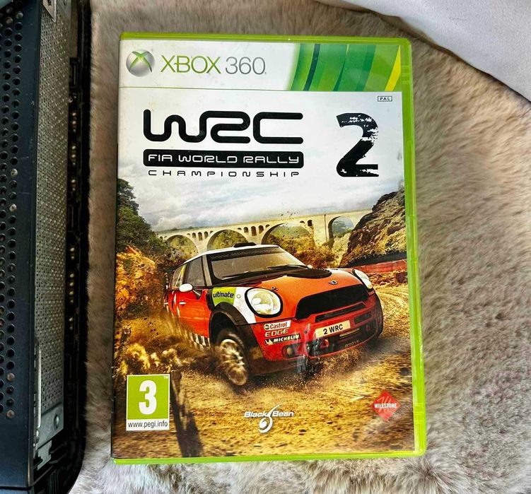 Xbox 360 + 3 игри – GTA V, NFS Most Wanted