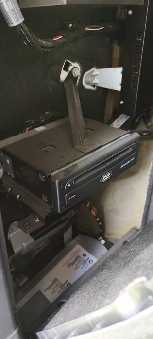 Vând monitor navigație plus unitate navigație BMW X3