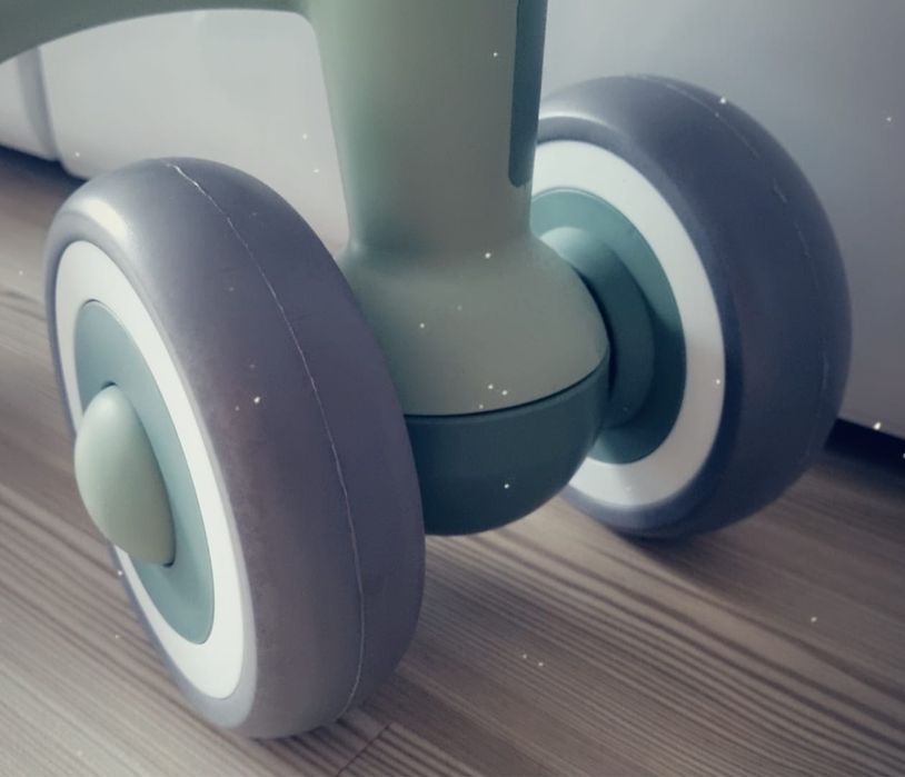 Trotineta Kinderkraft nefolosita