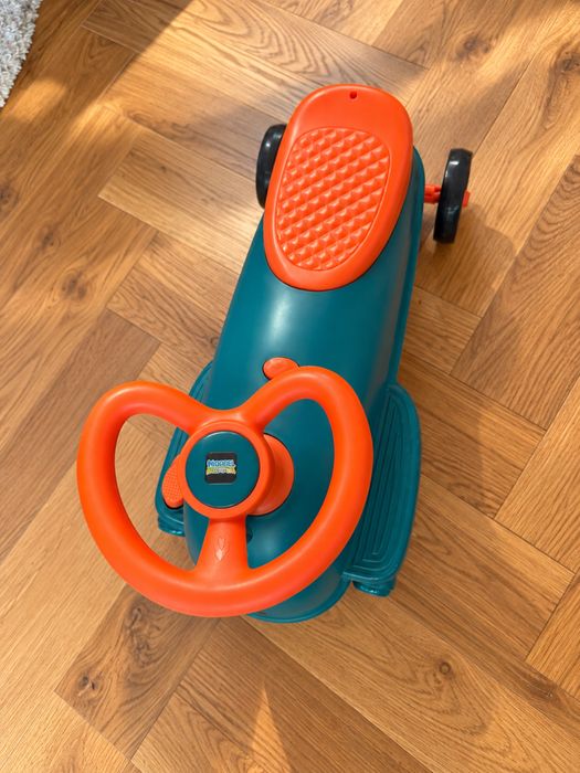 Scuter muzical Noriel Aventura