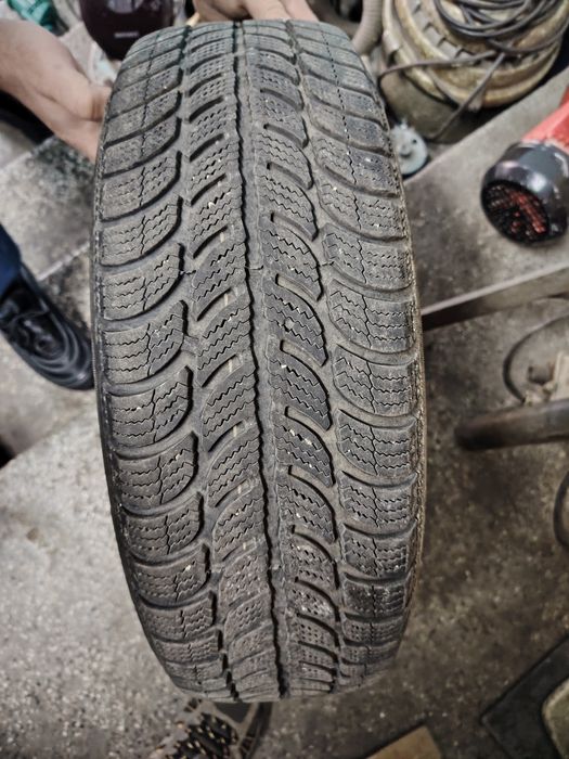 Гуми с джанти 14цола от пежо