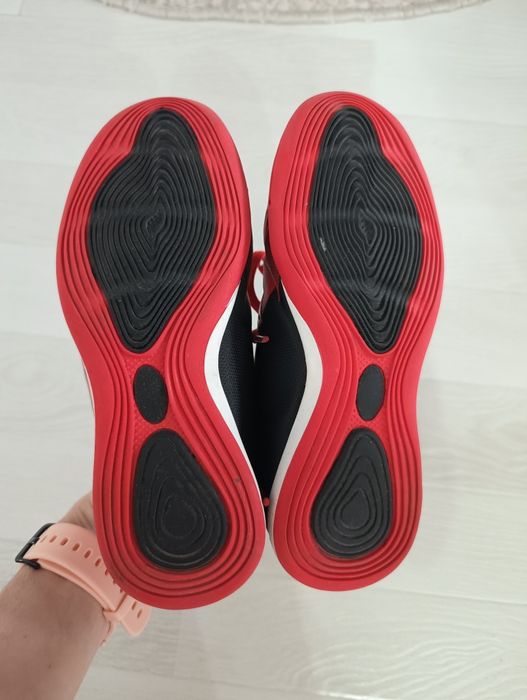 Кроссовки для футбола