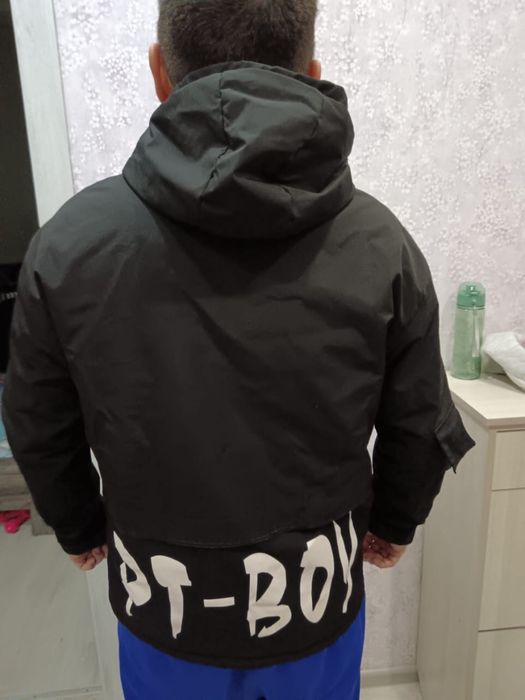 Продам куртку размер 48-50