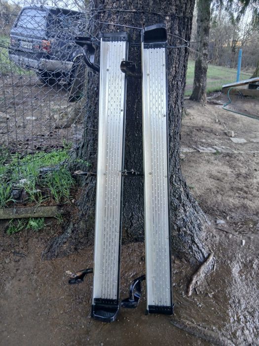 Стъпенки за Toyota Runner