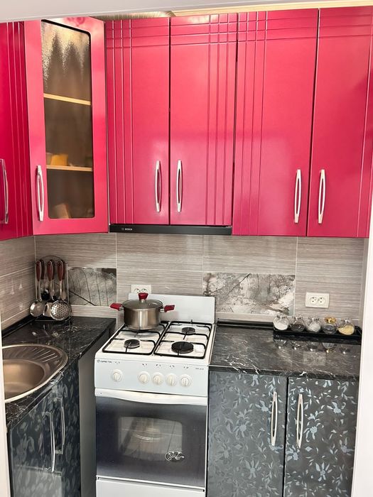 Продам квартиру .