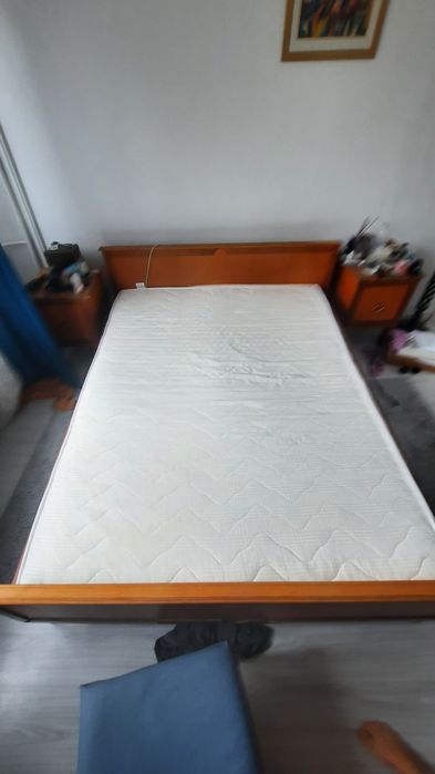 Двойно легло с матрак 185 × 140