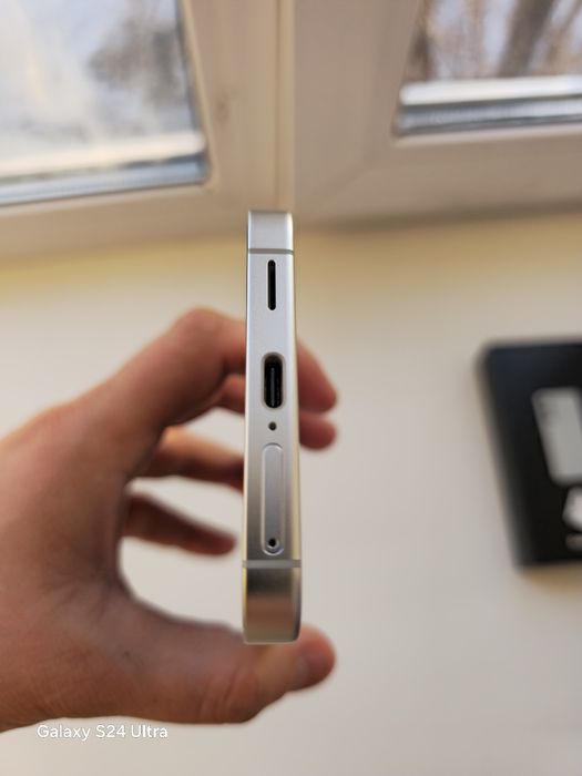 Samsung s24 8/256гб