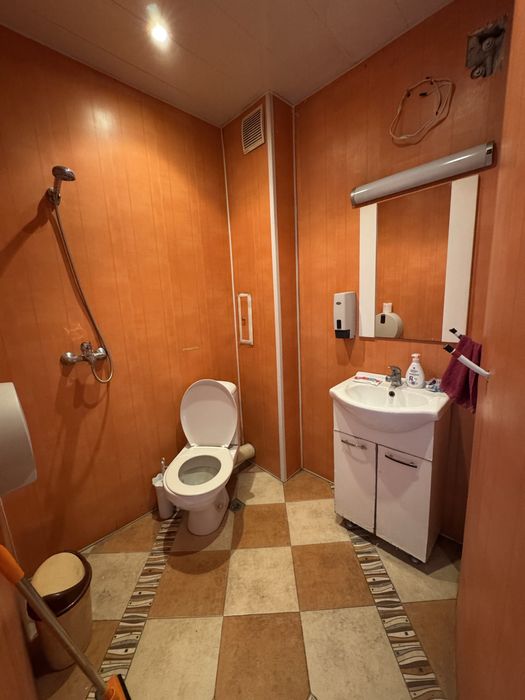 Дава се под наем Офис в Стара Загора, Център - 77 кв.м за 357 € - Снимка #6