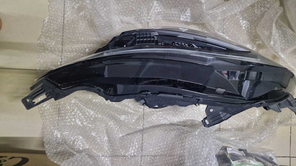 far Qashqai J12 2021-2024 stanga