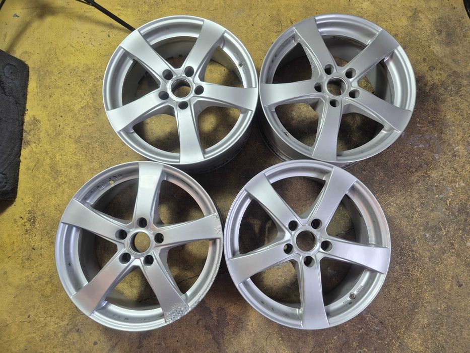 4 Jante Aliaj 5x112 17'' Dezent - 7.5J ETR 35 - VW Golf Touran Caddy Passat Tiguan / Skoda Octavia Karoaq Kodiaq / Seat Leon / Audi A3 A4 A6 Q5