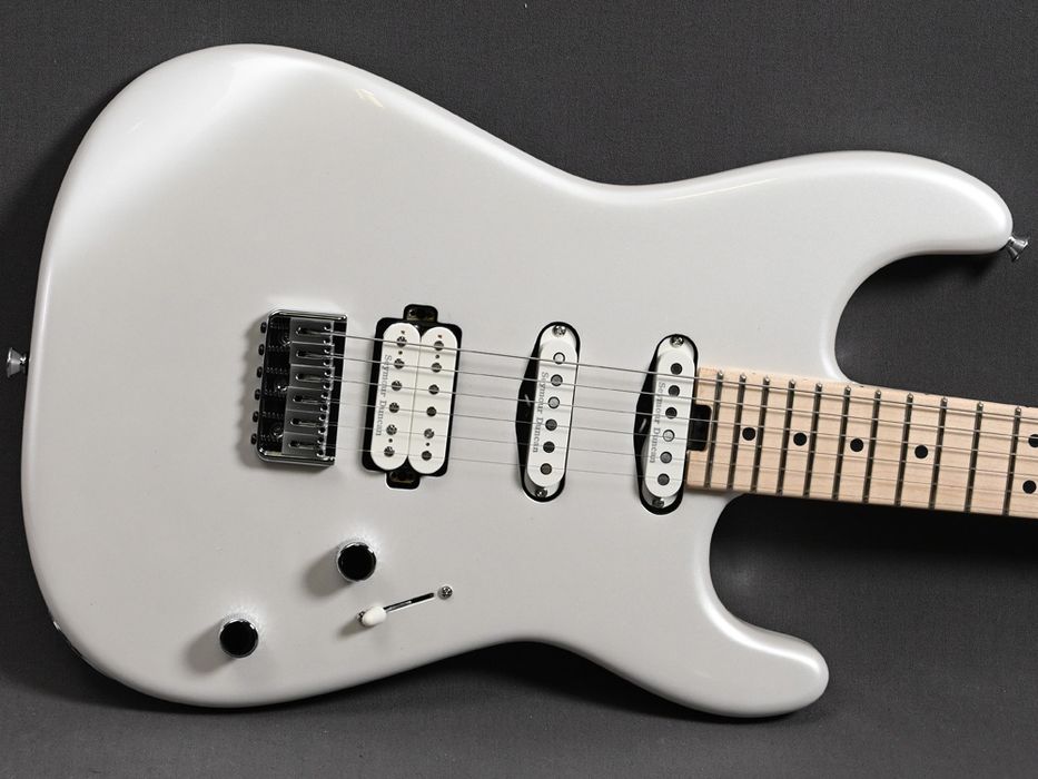 Charvel Pro-Mod San Dimas Style 1 HSS HT Platinum Pearl, электрогитара