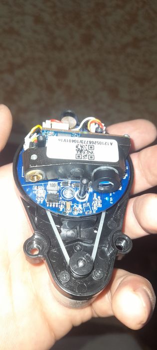 Запчасти для робота пылесоса