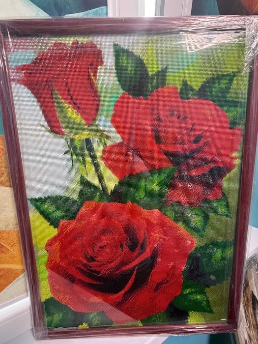 Продавам Диамантени гоблени с рамки