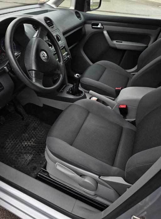 Vw Caddy 2.0 бензин + метан | 181 000 км