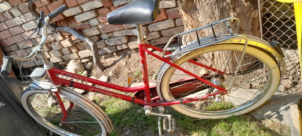 Vând bicicleta Arabela