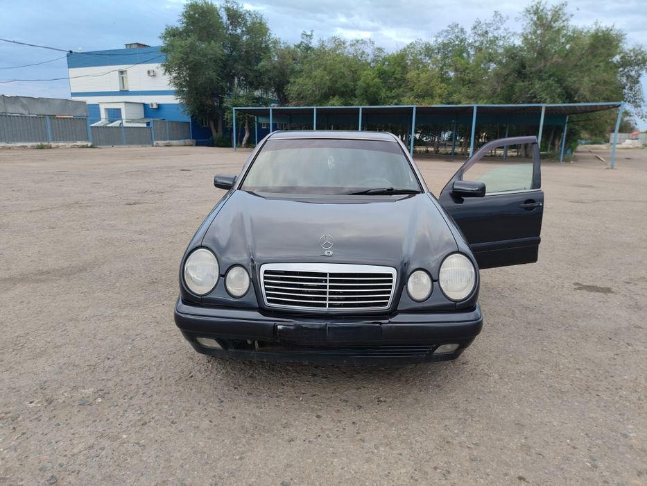 Легковой автомобиль