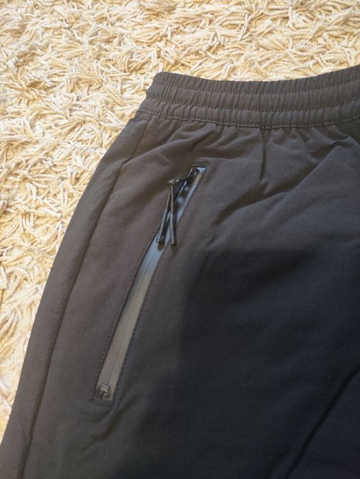 Pantaloni Bershka nailon